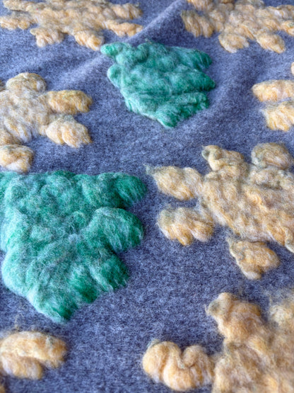 JOEL 034 heavy boiled wool with applicated flower design