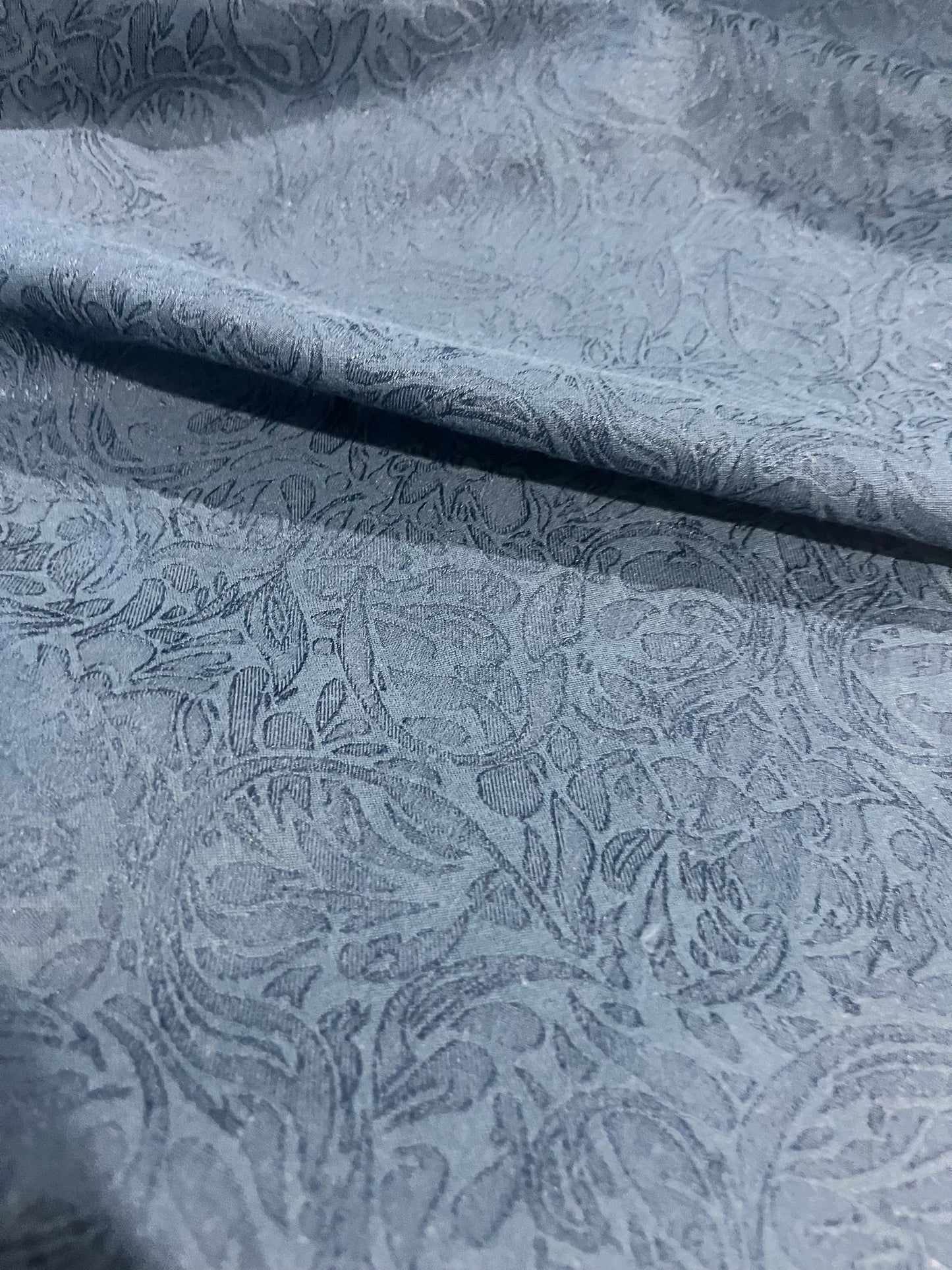 GASPARD 005 cotton stretch jacquard indigo roses