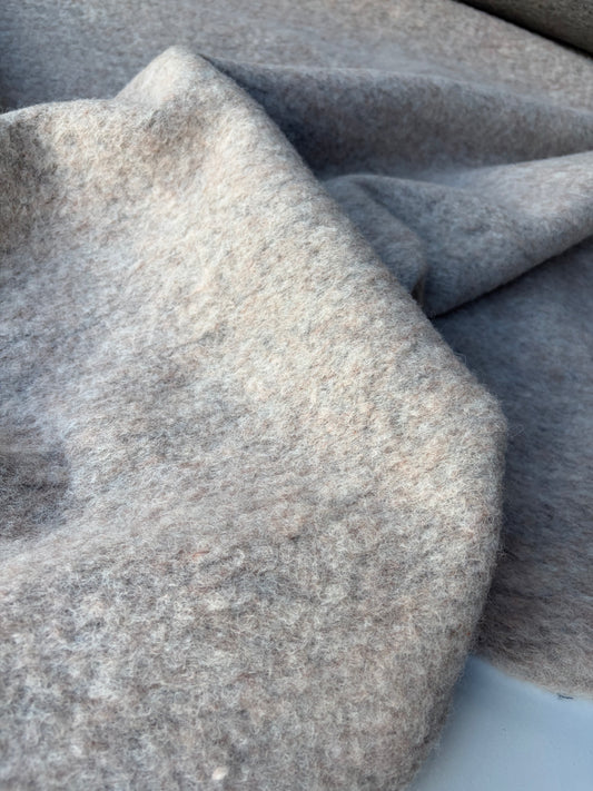 JOEL 036 mastic coloured boiled wool
