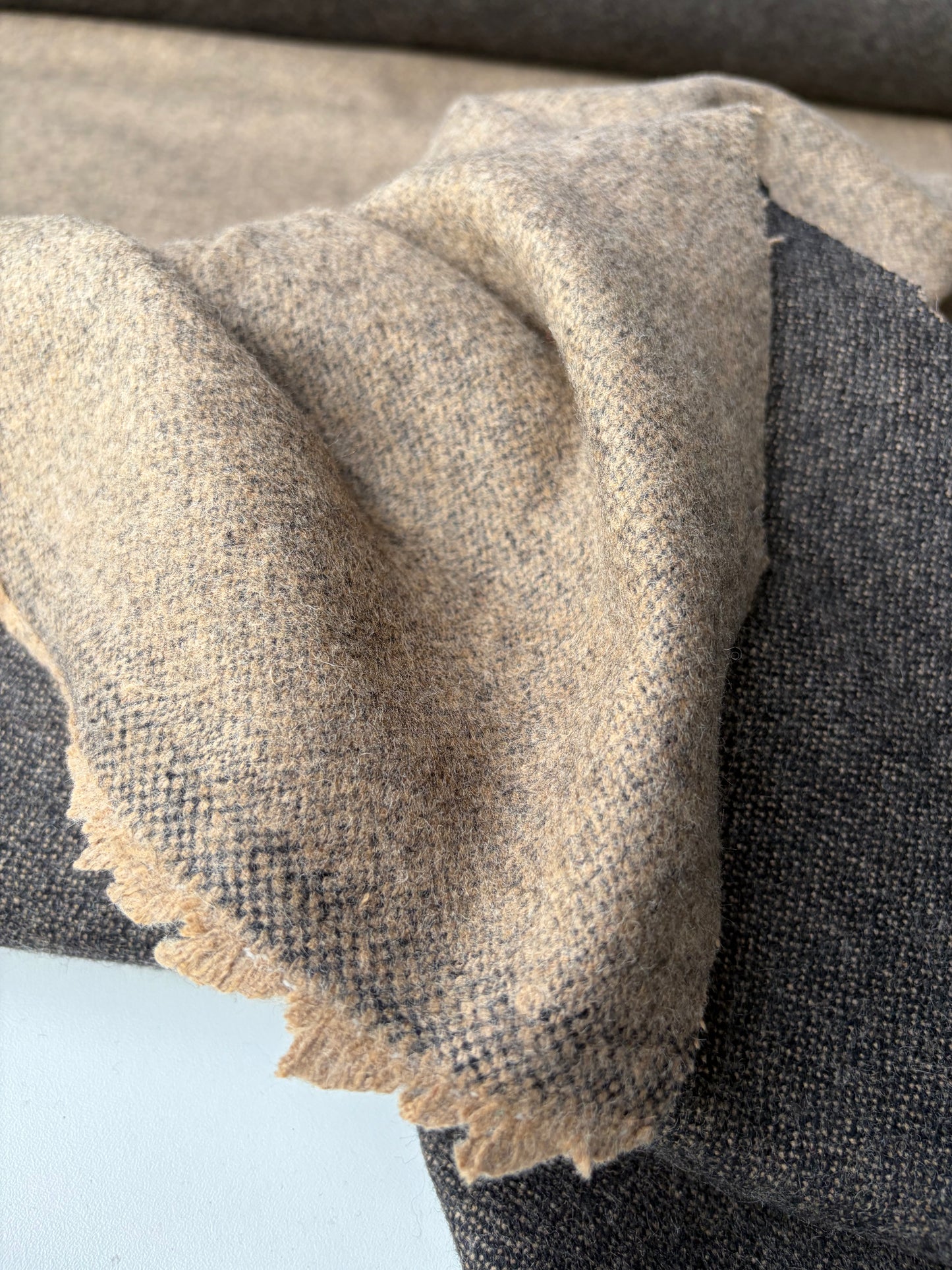JOEL 038 cognac wool tweed