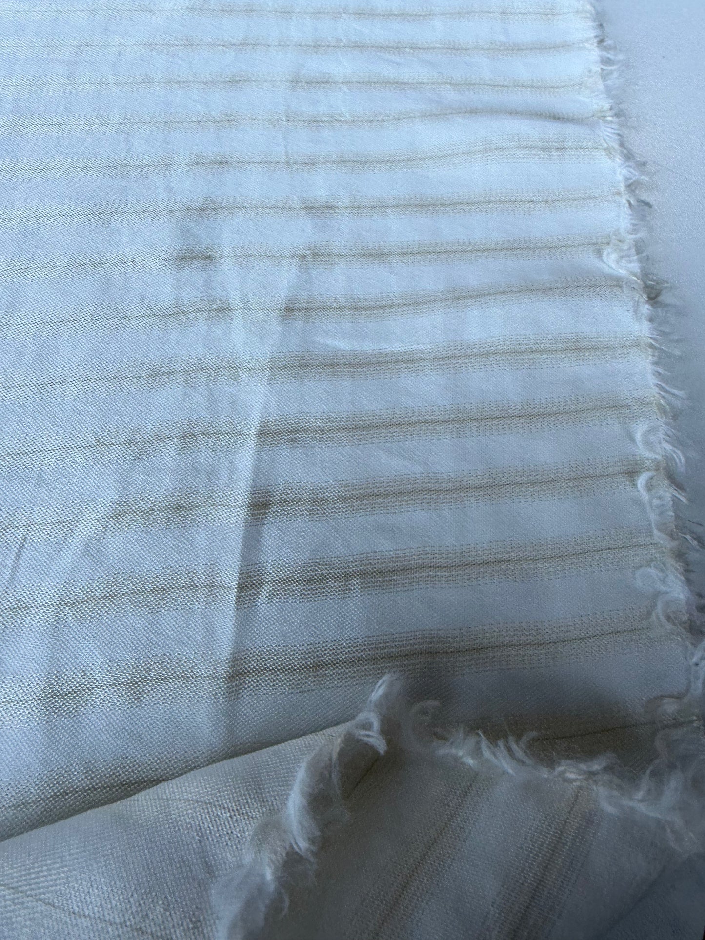 MARGE 010 viscose/silk stripes white/gold