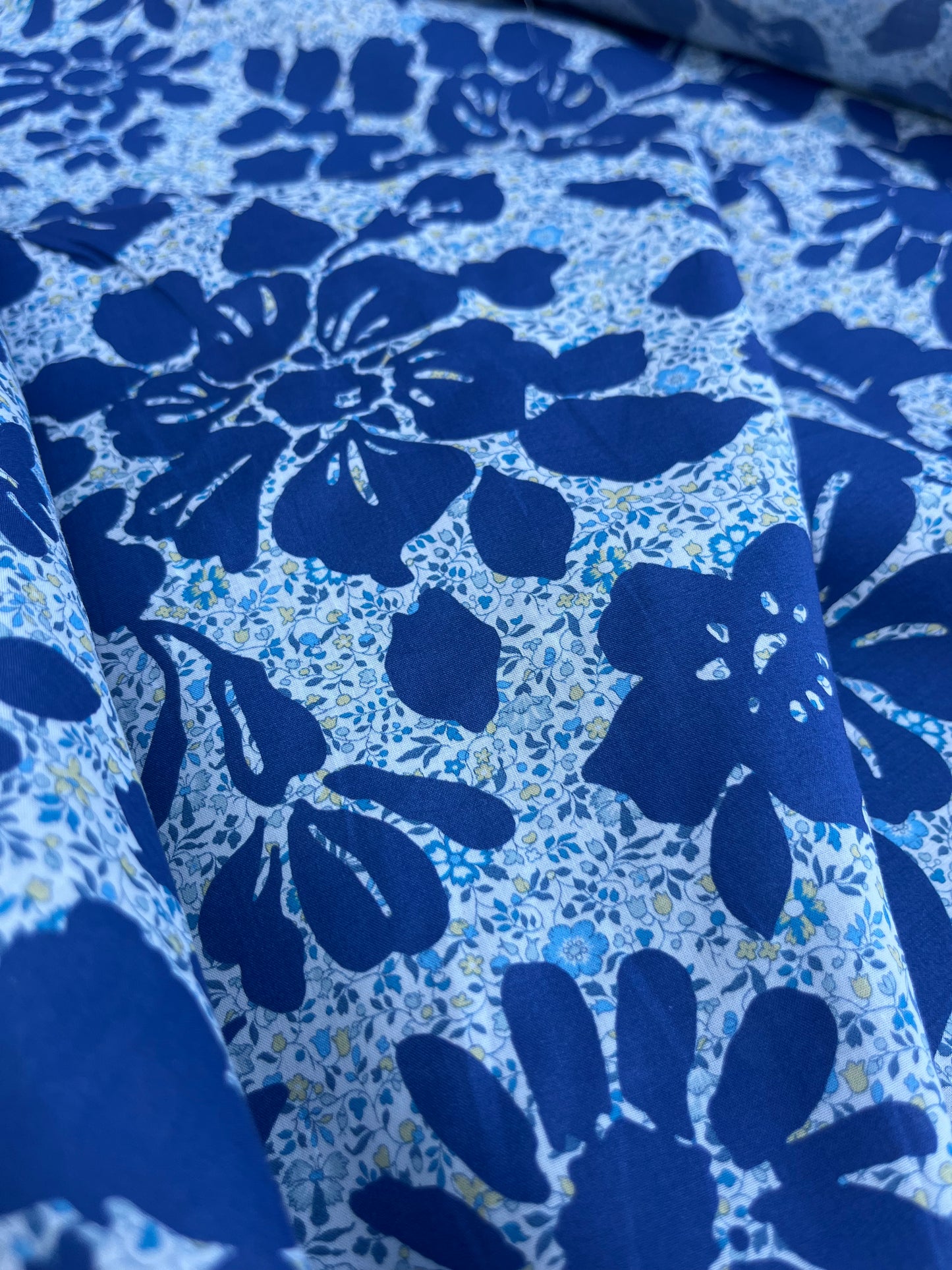 POPOL 017  Liberty of London indigo flowers