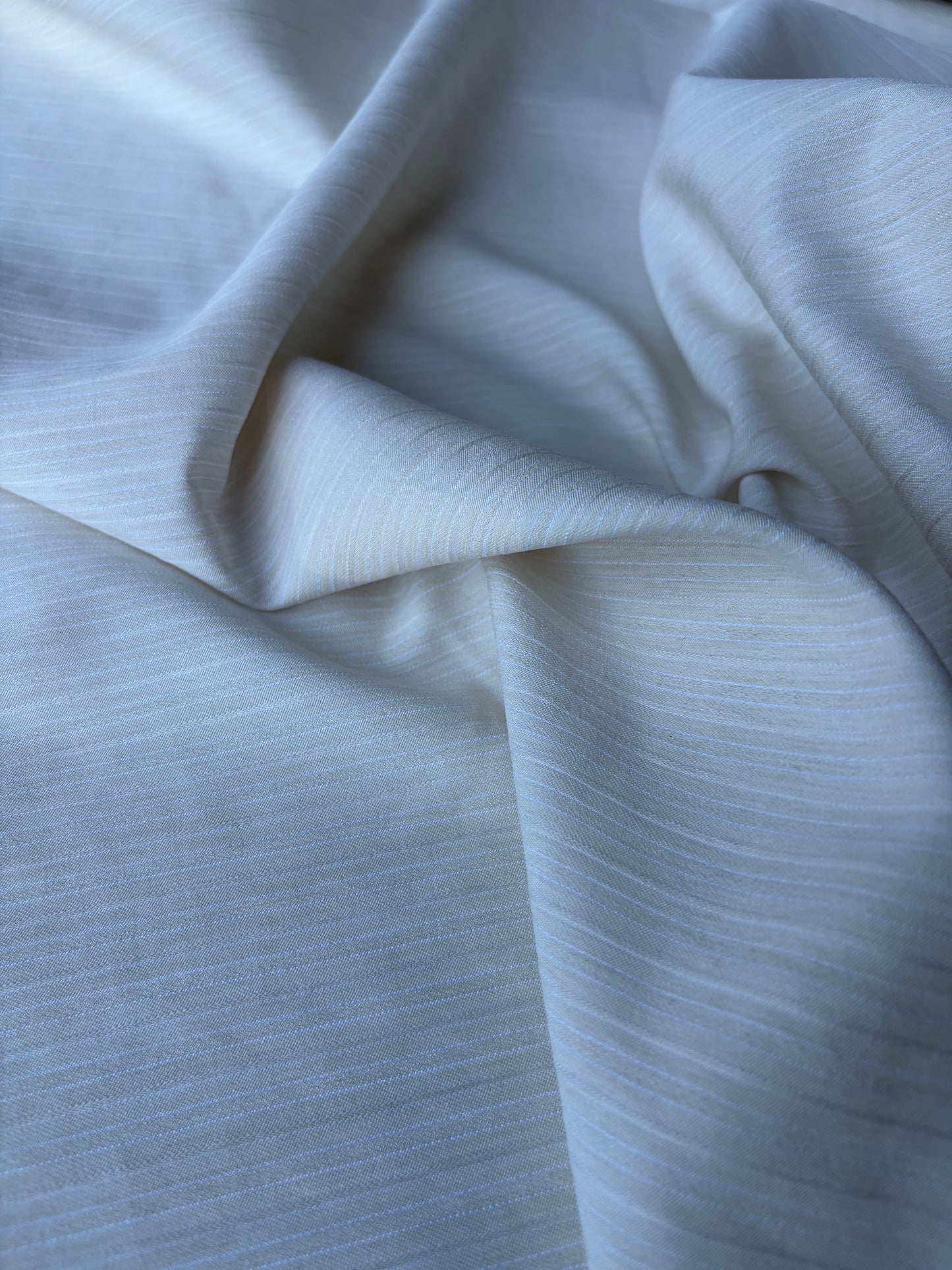MARGE 011 viscose/silk stripes ecru