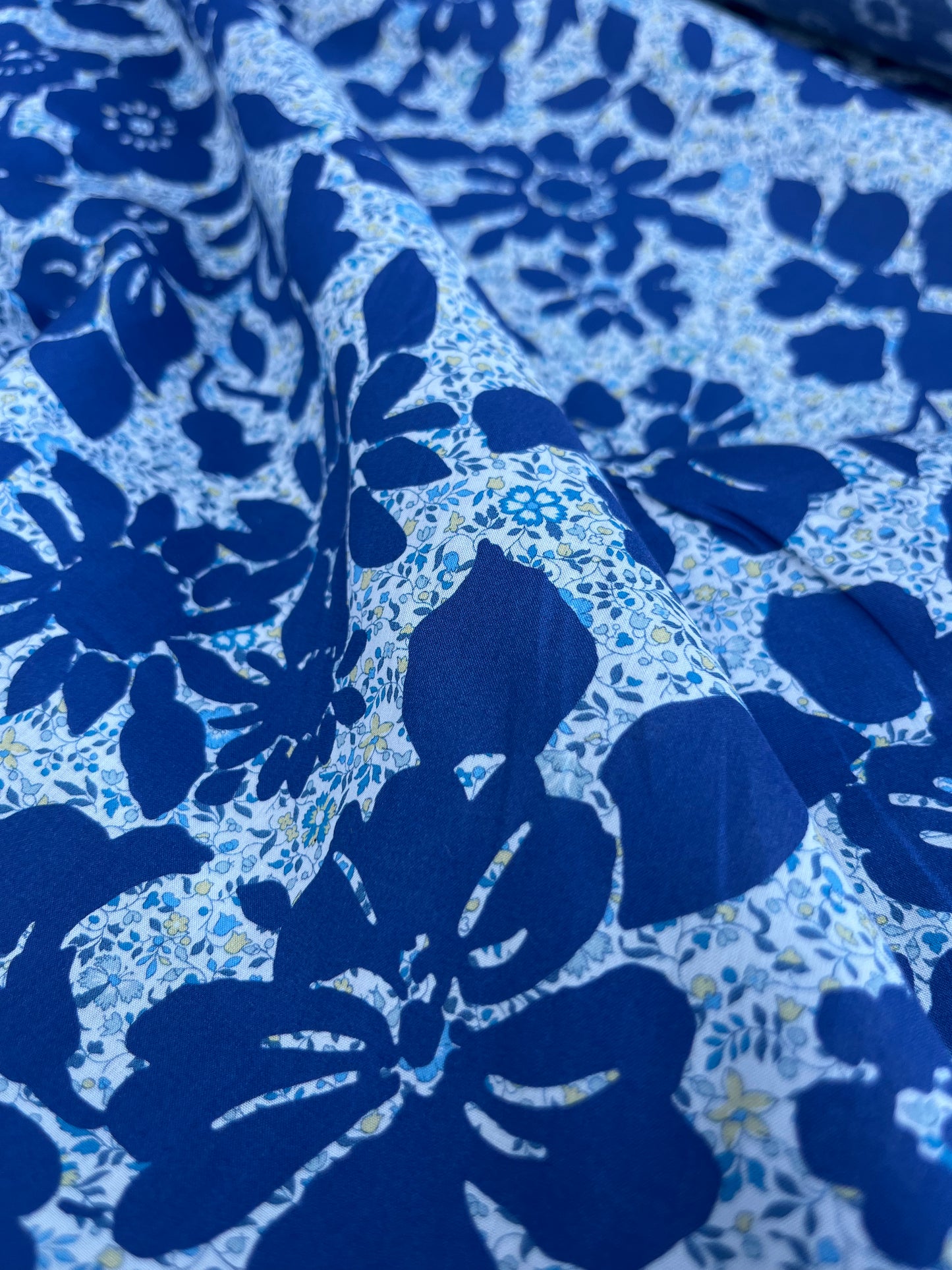 POPOL 017  Liberty of London indigo flowers