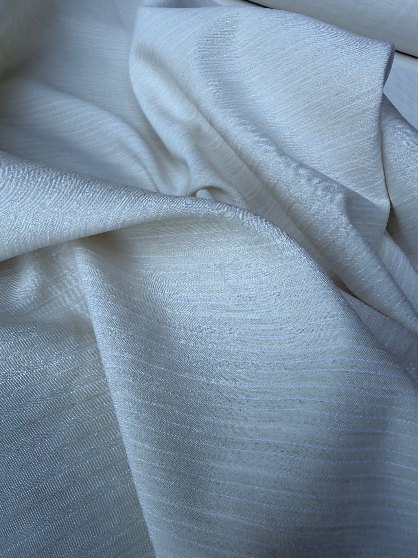 MARGE 011 viscose/silk stripes ecru