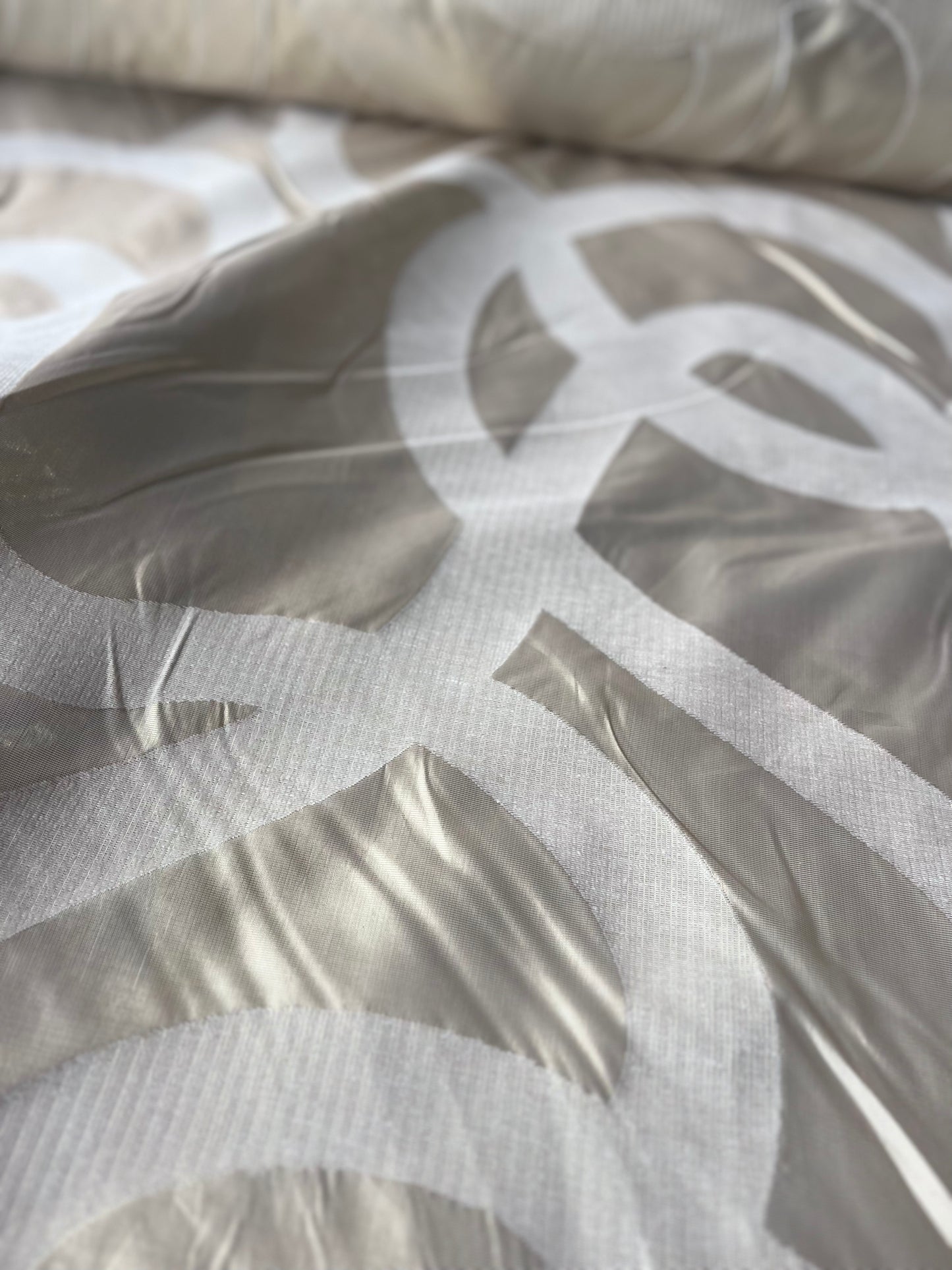 CELESTIN 015 light golden jacquard Max M.