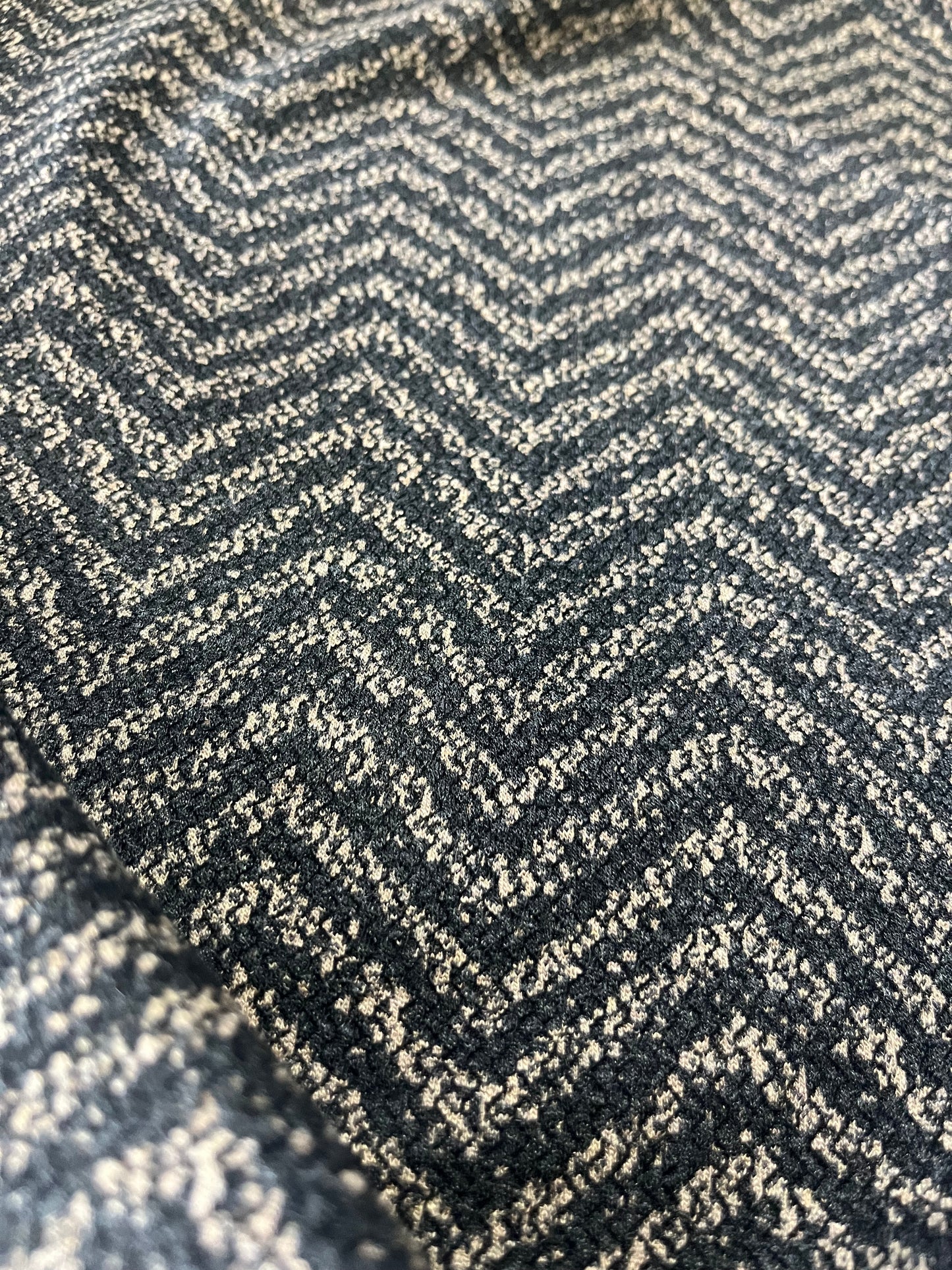 G02 jersey jacquard chevron