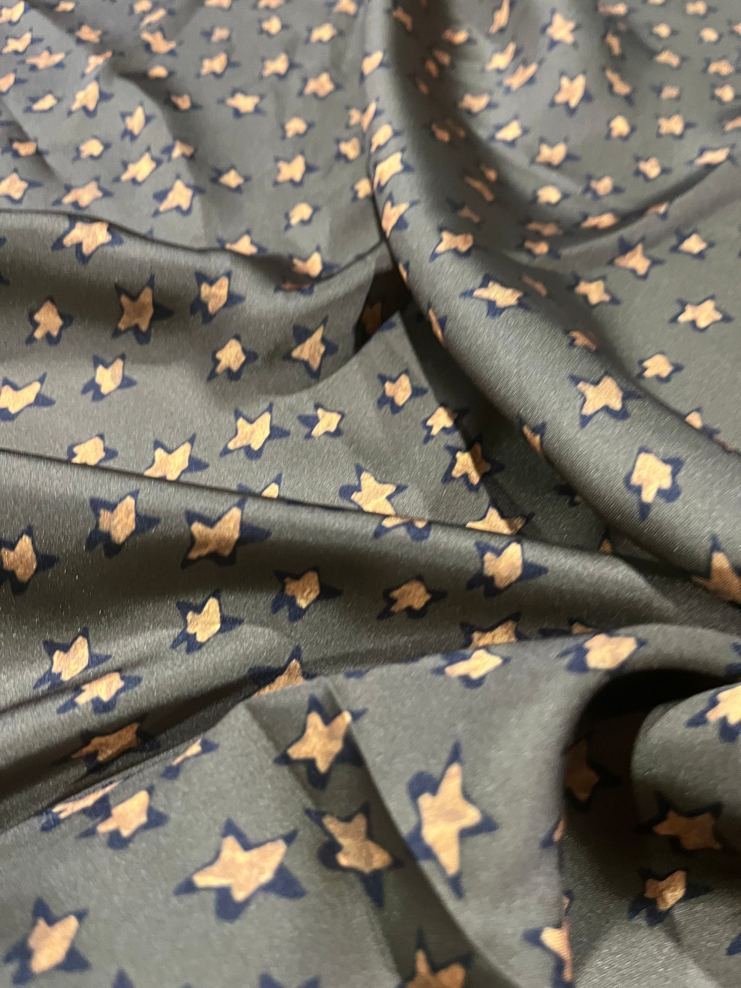 HMSTN 402 satin messy stars