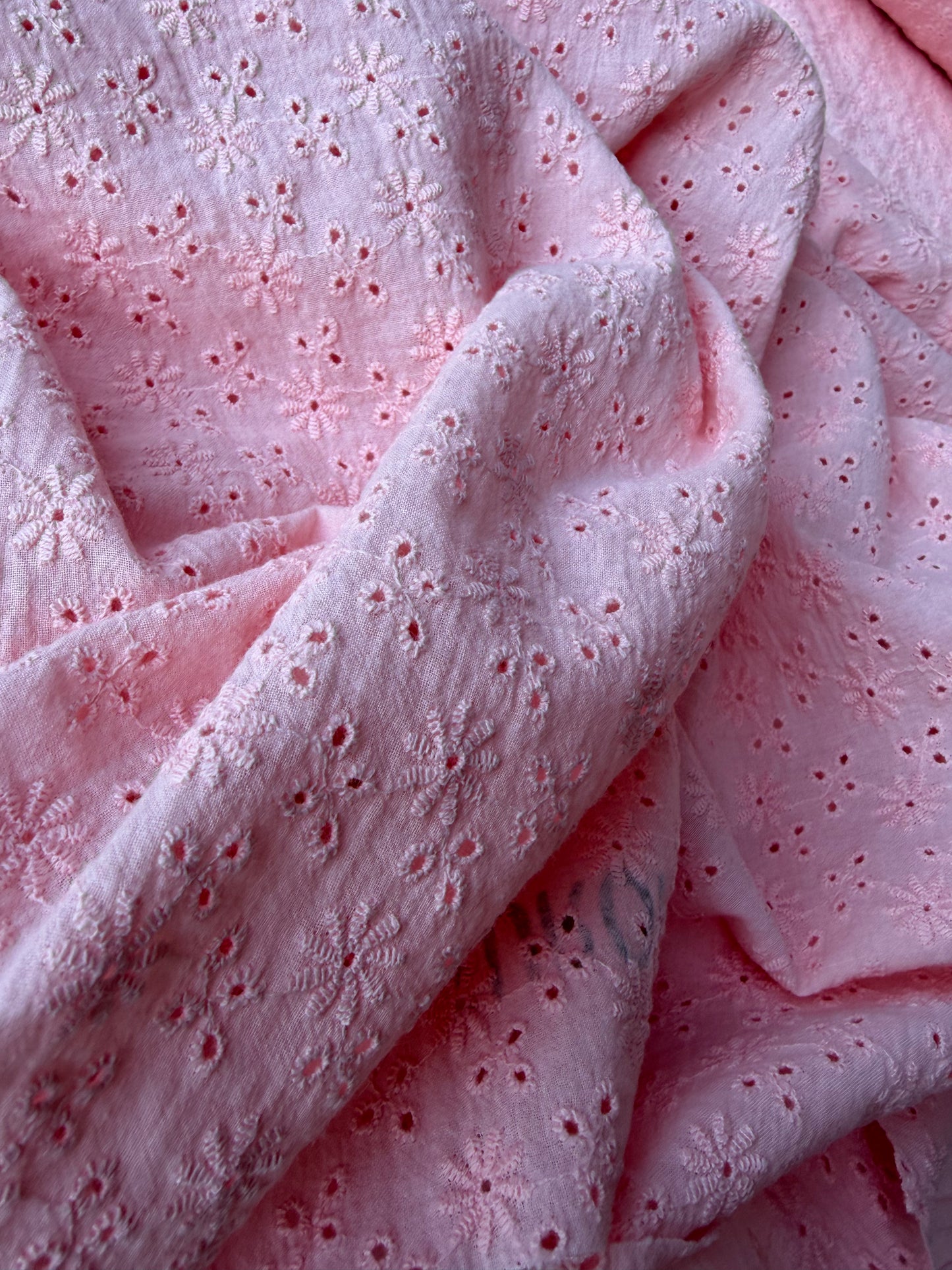 MARGE 017 broderie Anglaise dusty pink