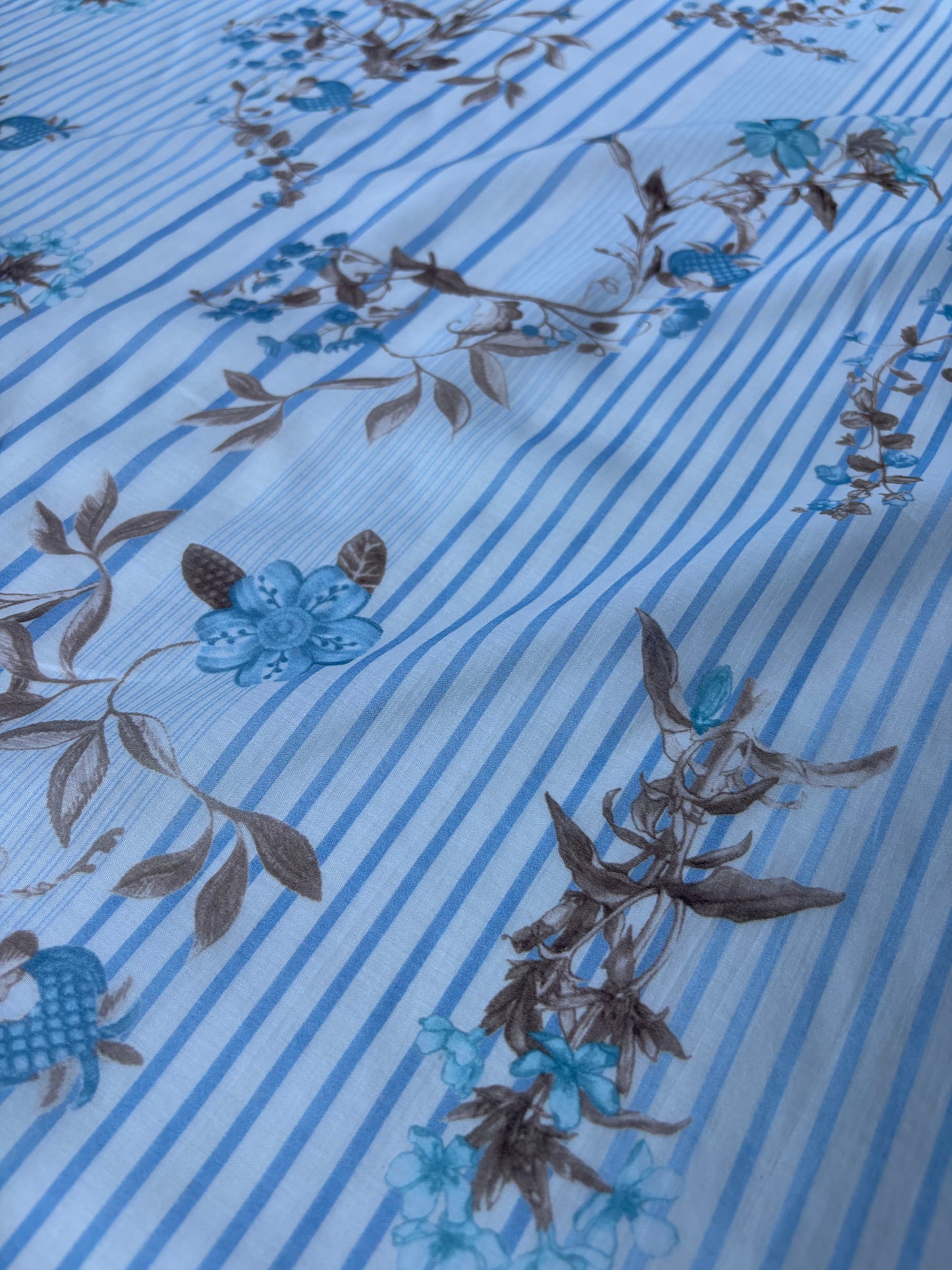 MARGE 021 cotton voile stripes and flowers blue