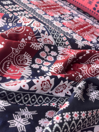 CELESTIN 027 shiny jacquard patchwork red/navy/silver