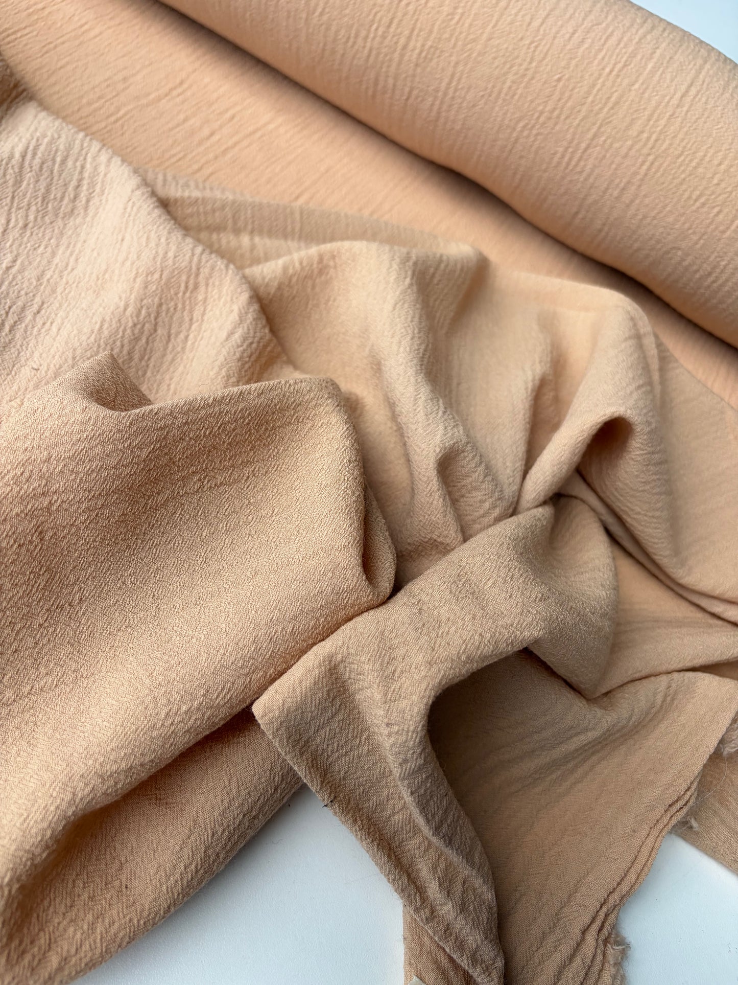 KALEB 014 sand coloured crinckled wool