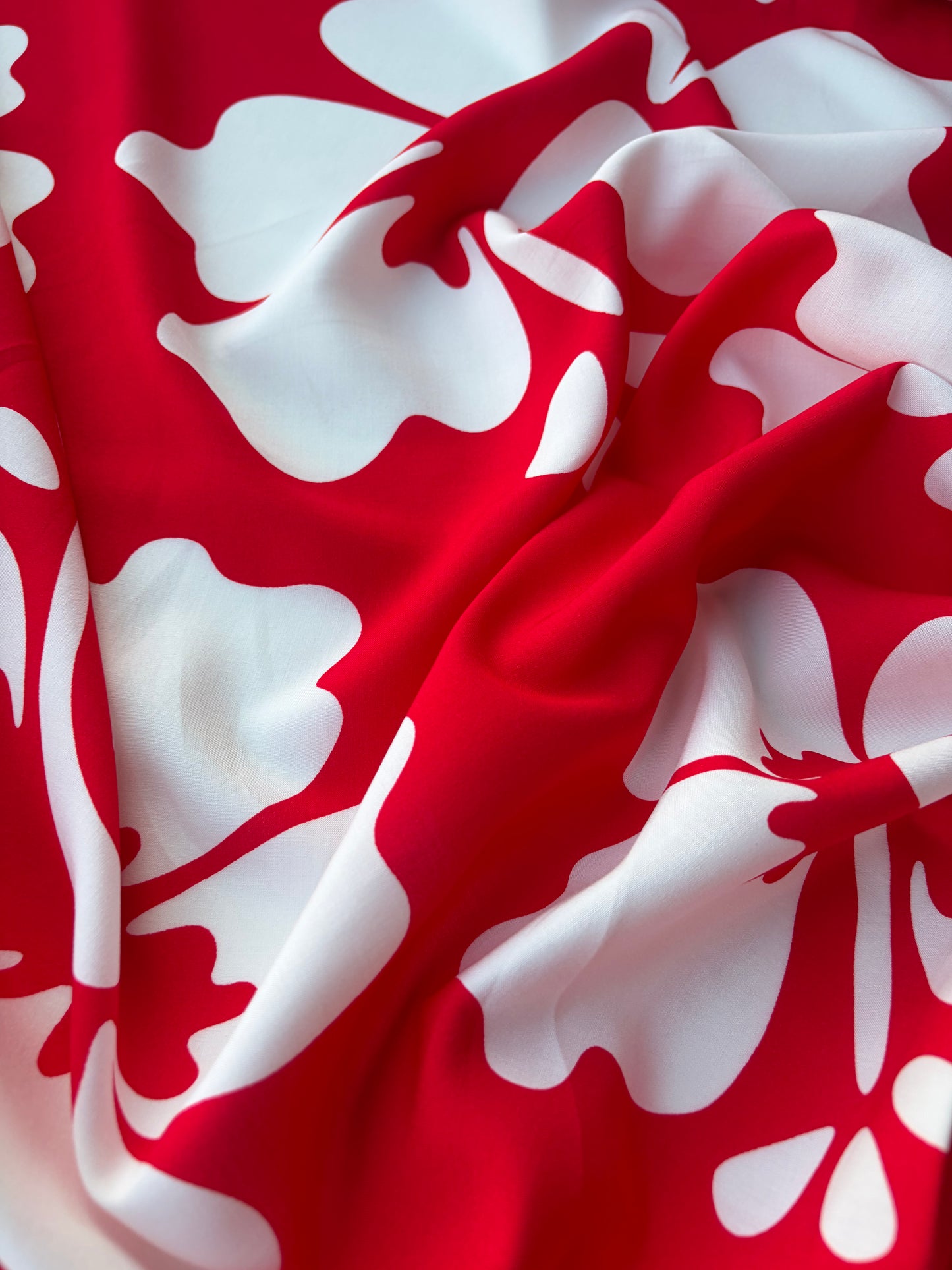 MARGE 028 viscose bicolor red/white giant flowers