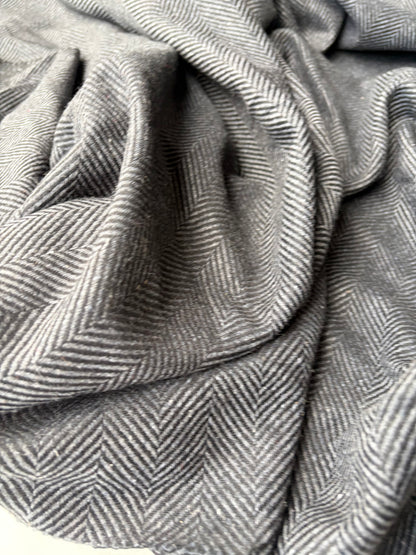 KALEB 019 heavy wool herringbone grey
