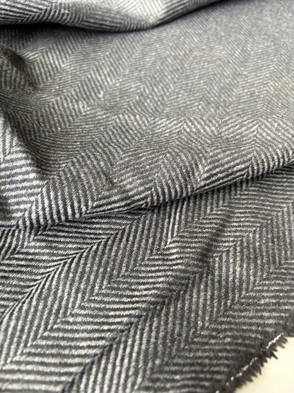 KALEB 019 heavy wool herringbone grey