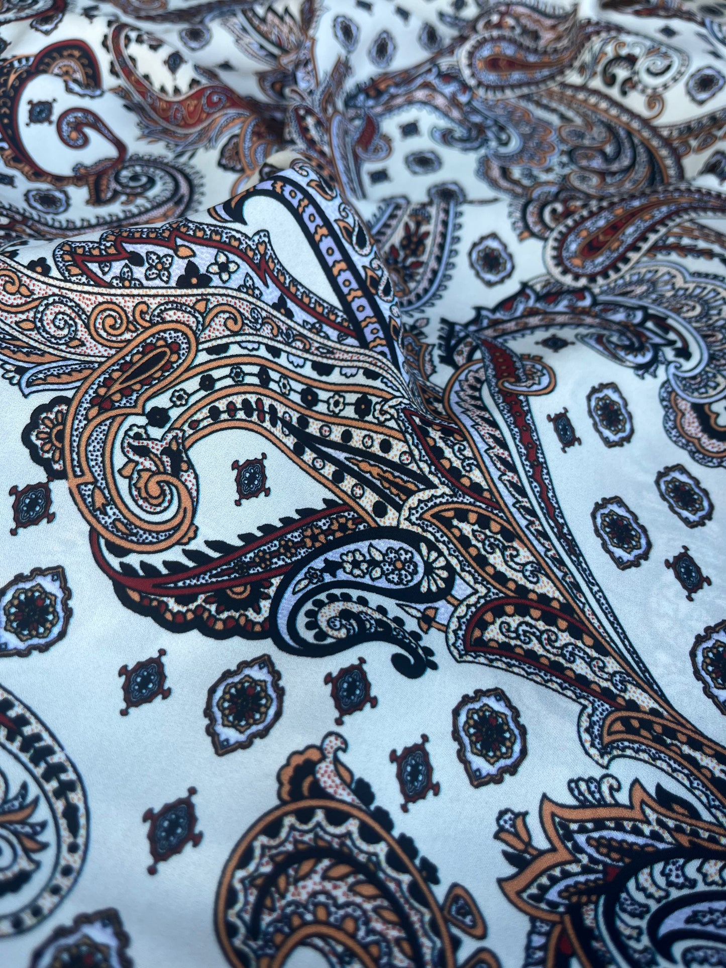 FLORA 004 viscose with cashemere print