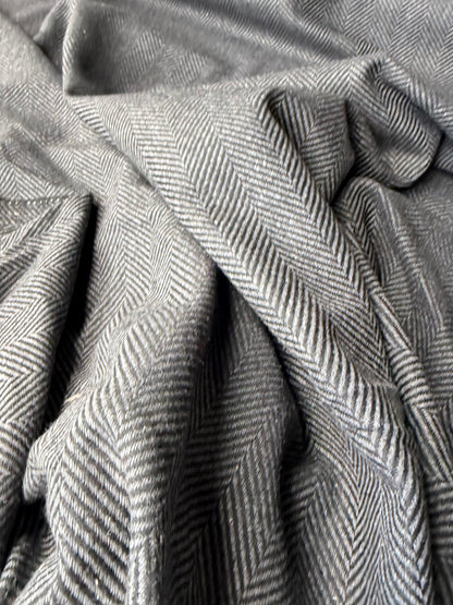 KALEB 019 heavy wool herringbone grey