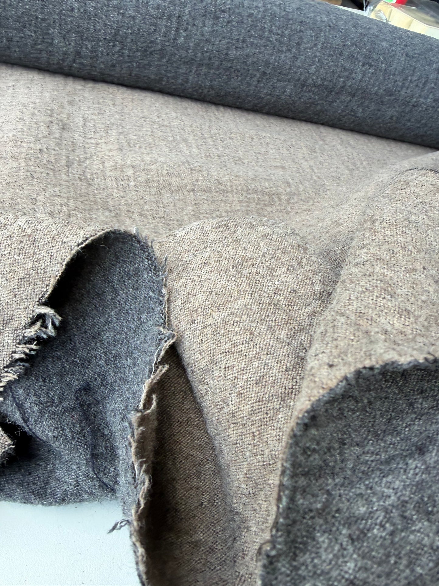 KALEB 021 grey/brown heavy wool double fabric