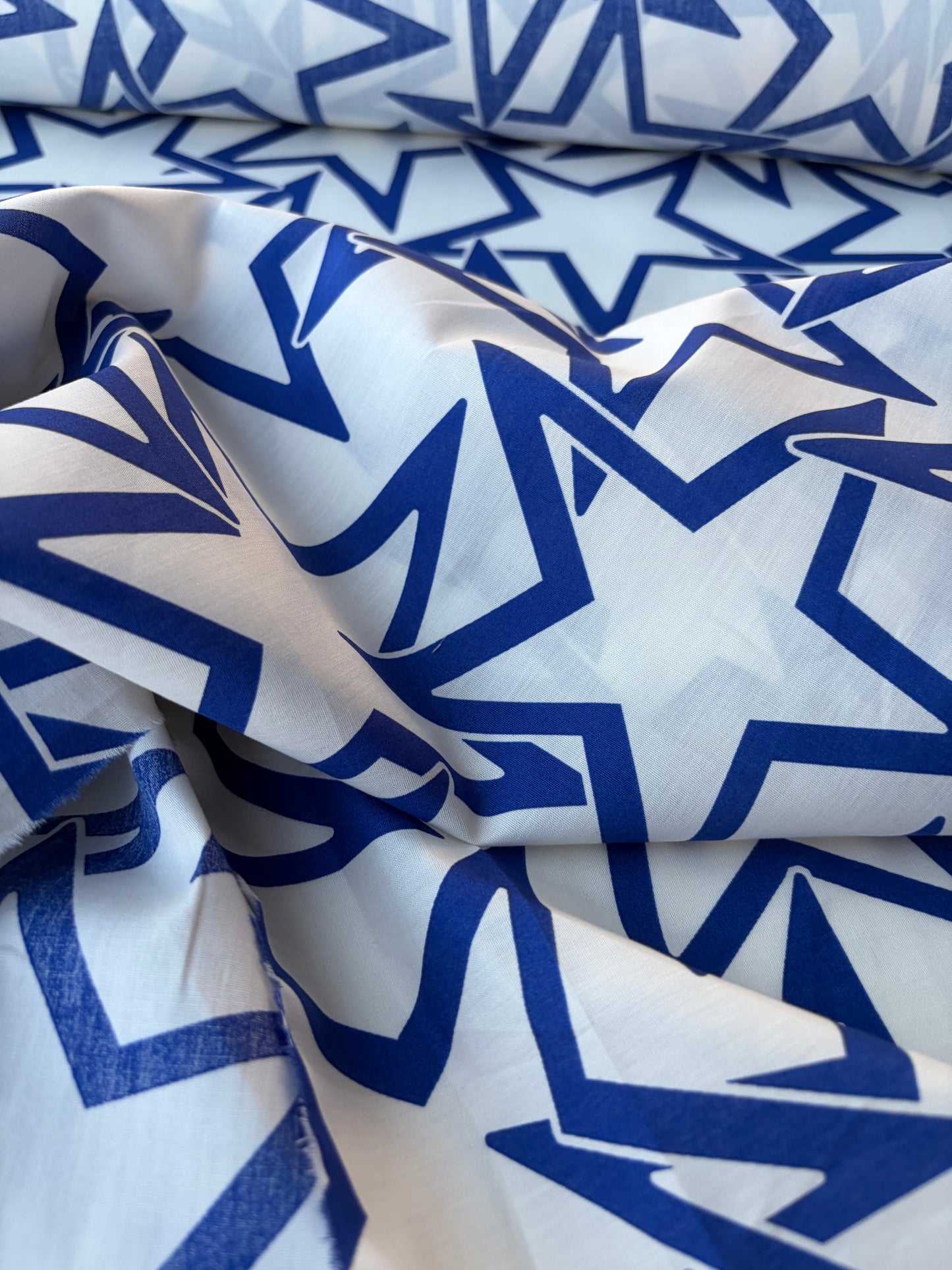 MARGE 036 cotton voile electric blue stars