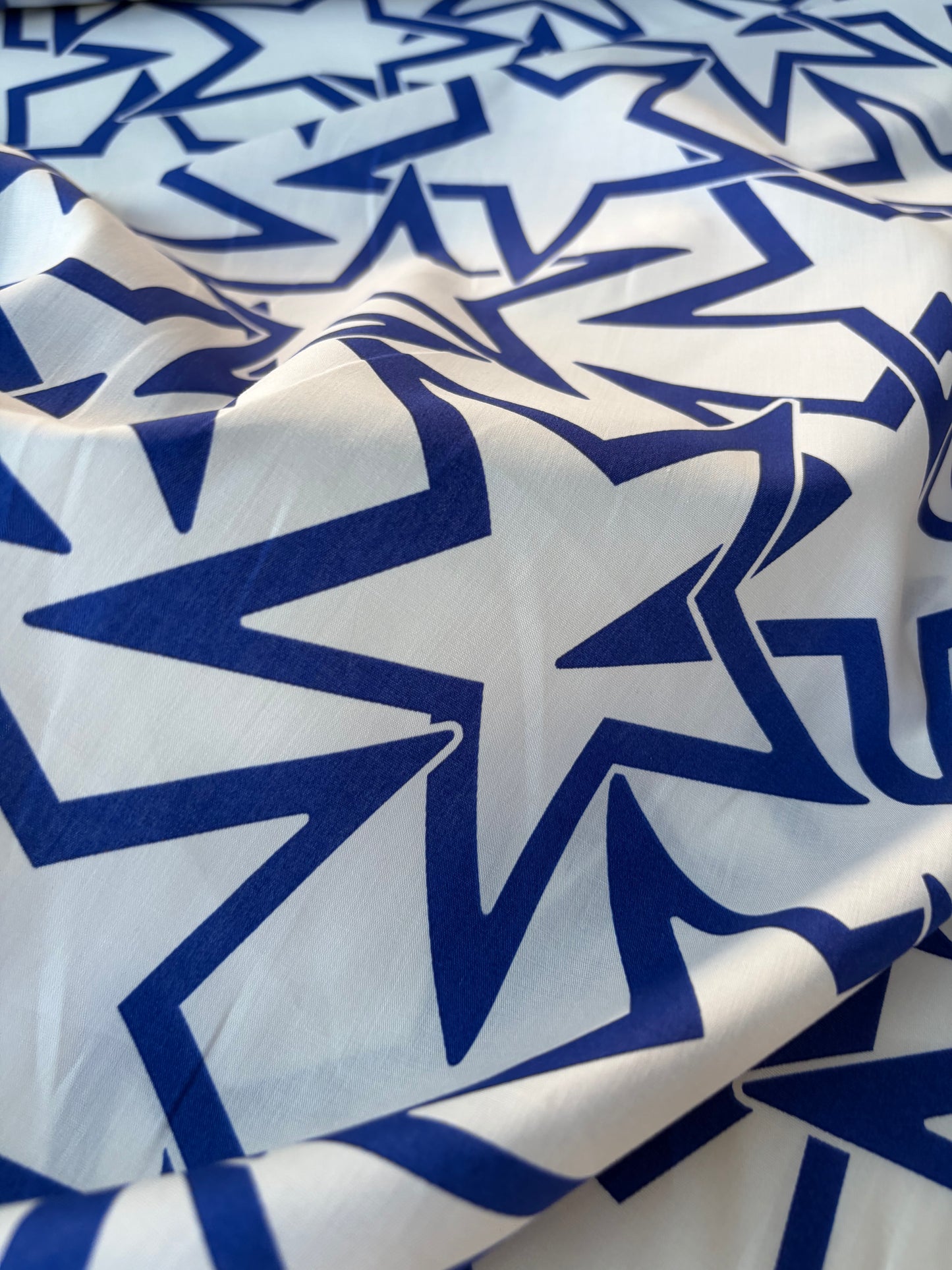 MARGE 036 cotton voile electric blue stars