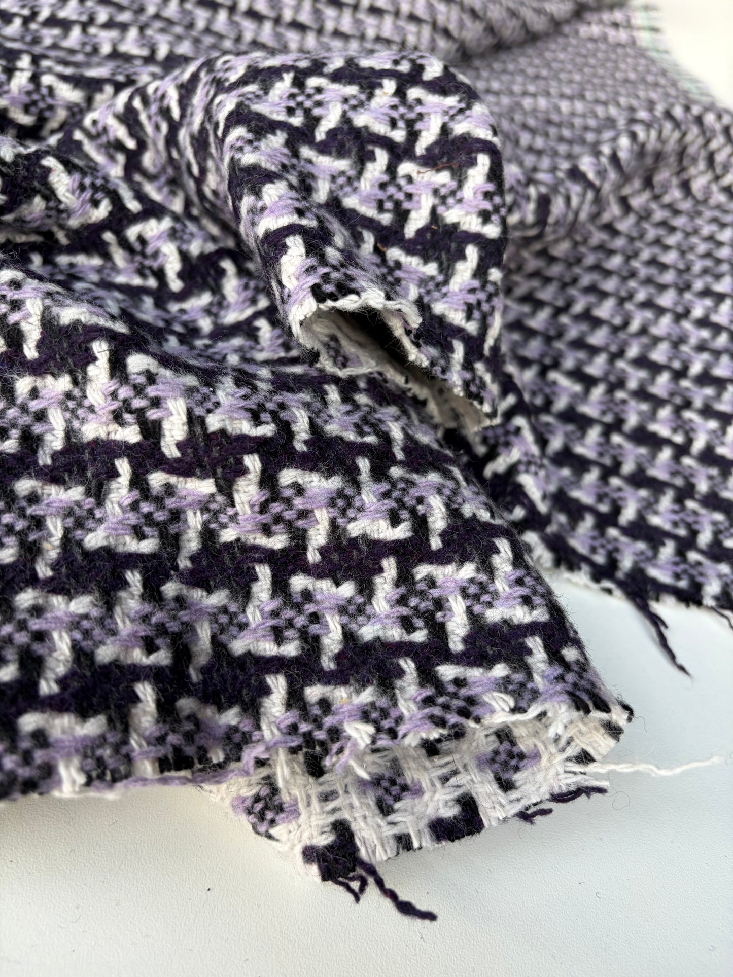 KALEB 026 navy/lilac checkered heavy wool tweed