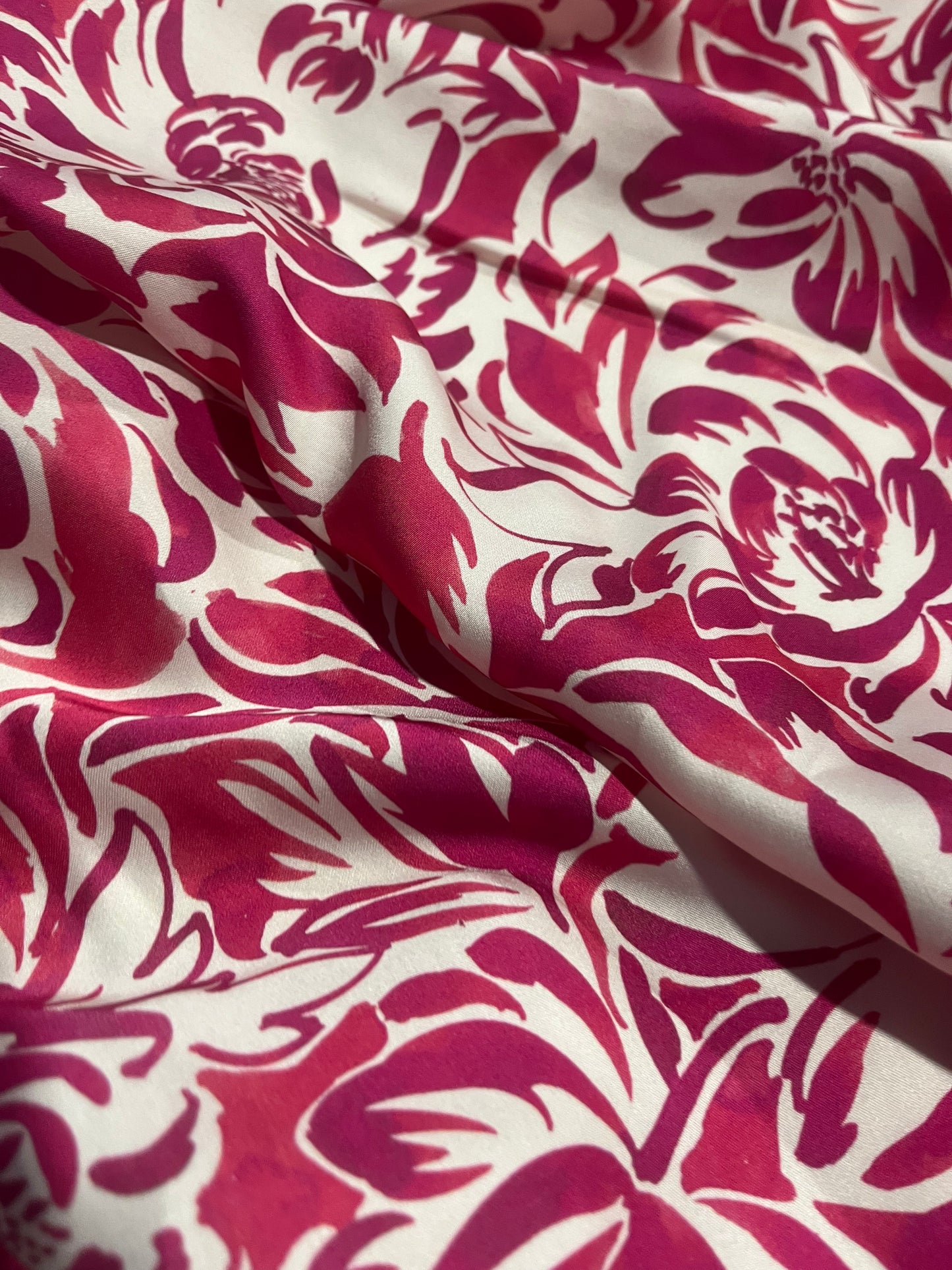 HYACINTHE 018 viscose pink flowers
