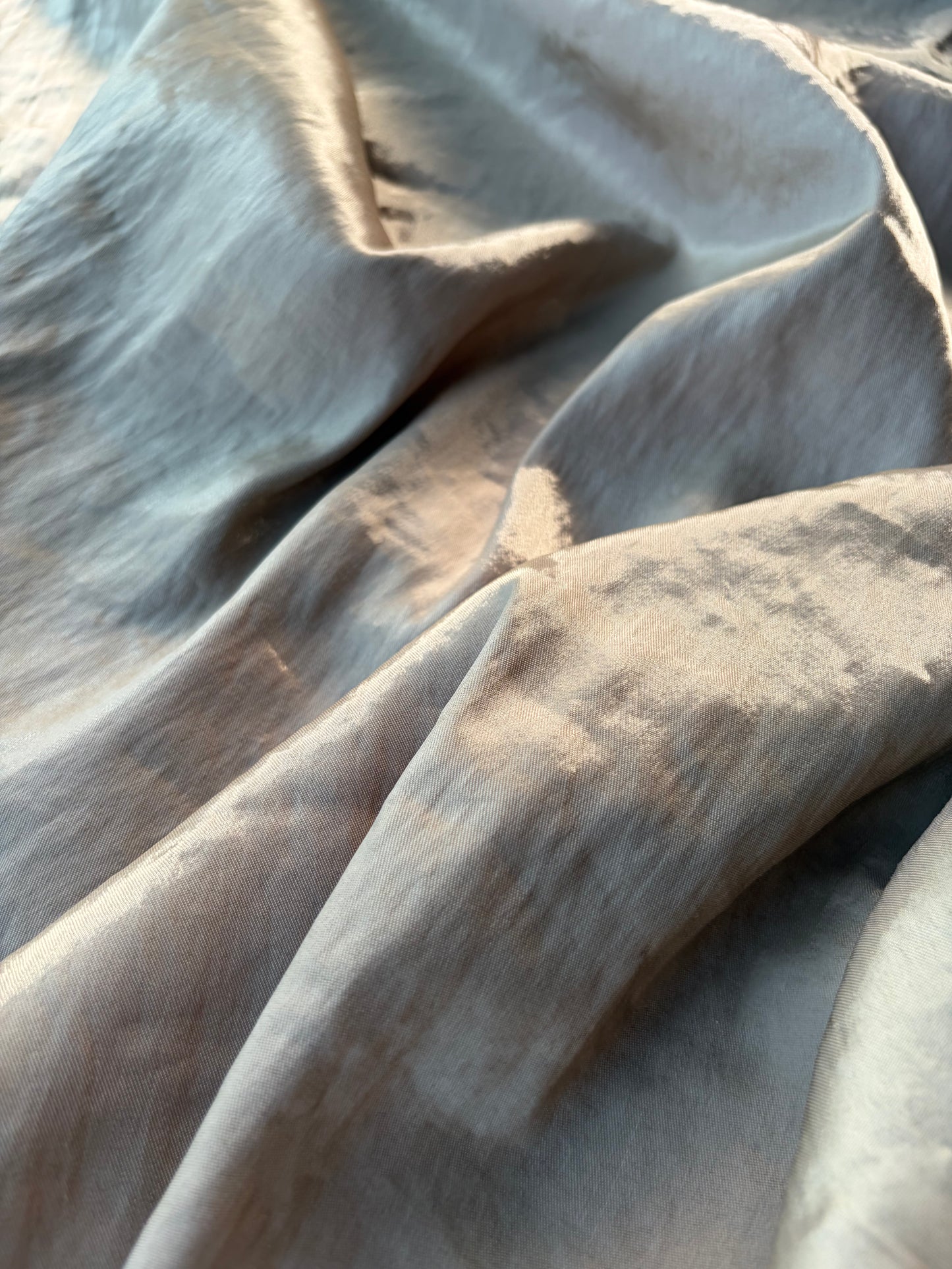 MARGE 043 shiny cotton polyamide suiting fabric