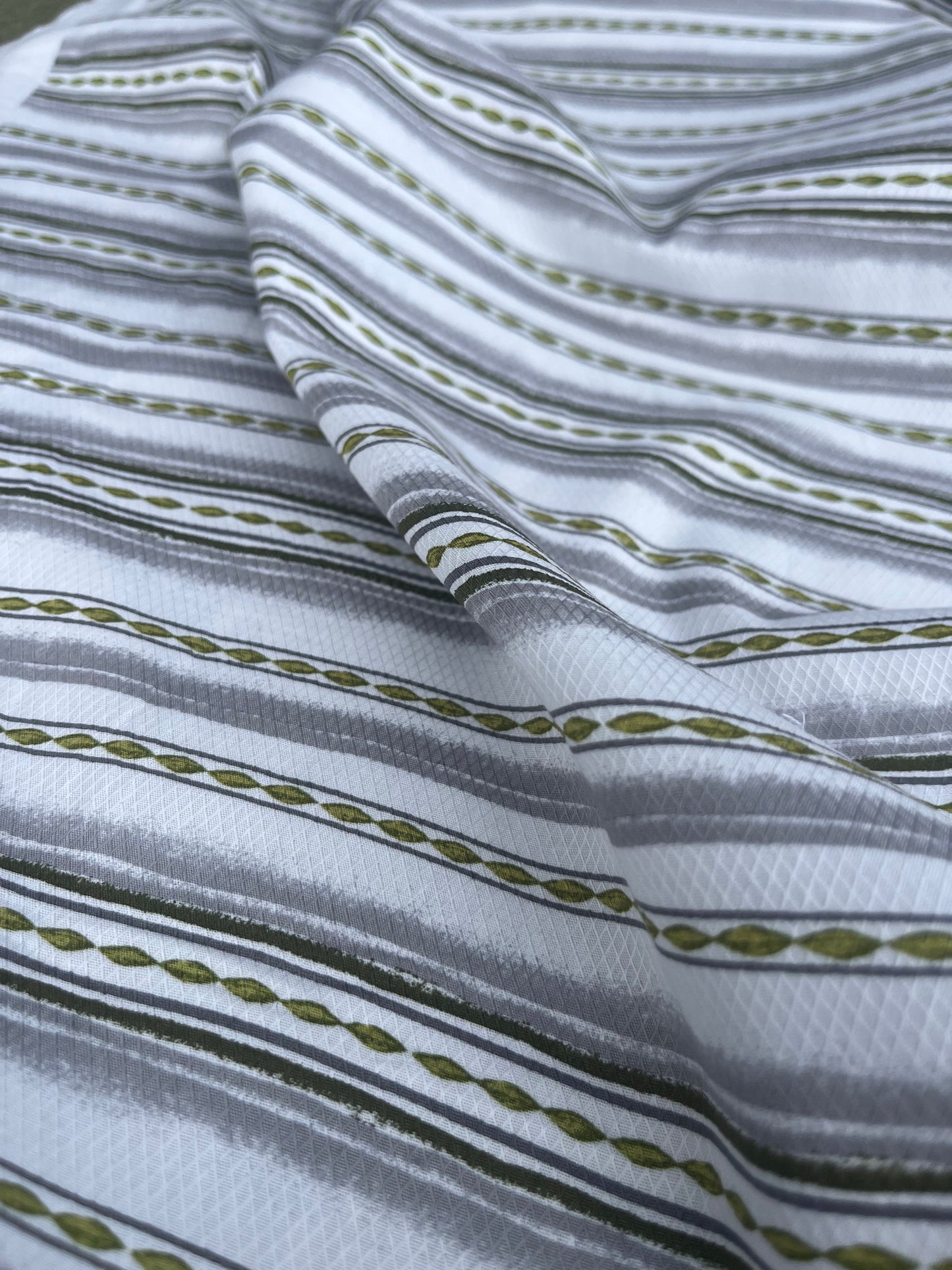 BILLY 007 light cotton jacquard with faded stripes