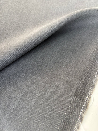 MORTY 009 grey stretch suiting fabric