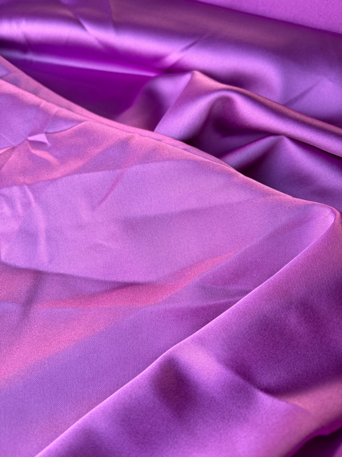 MORTY 012 heavy satin stretch purple