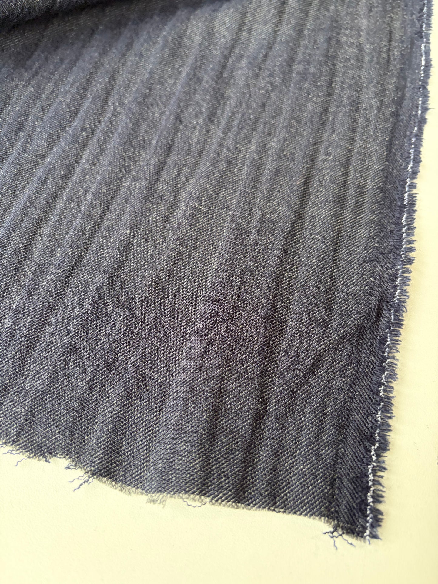 LORO 201 crinckled wool navy Loro Piana