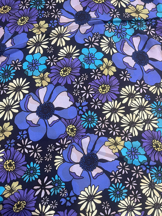 LOTTI 001 warm viscose twill flower print