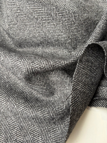 LORO 204 wool stretch herringbone Loro Piana
