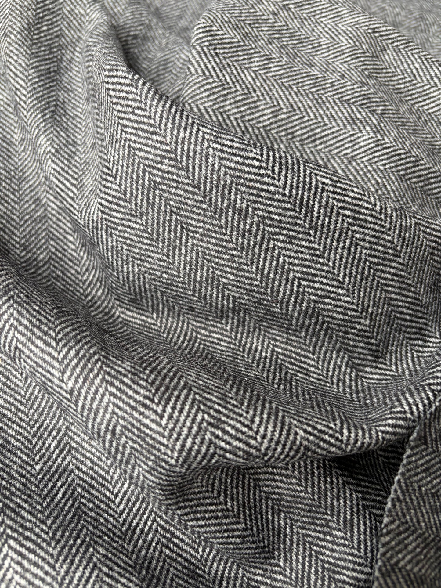 LORO 204 wool stretch herringbone Loro Piana