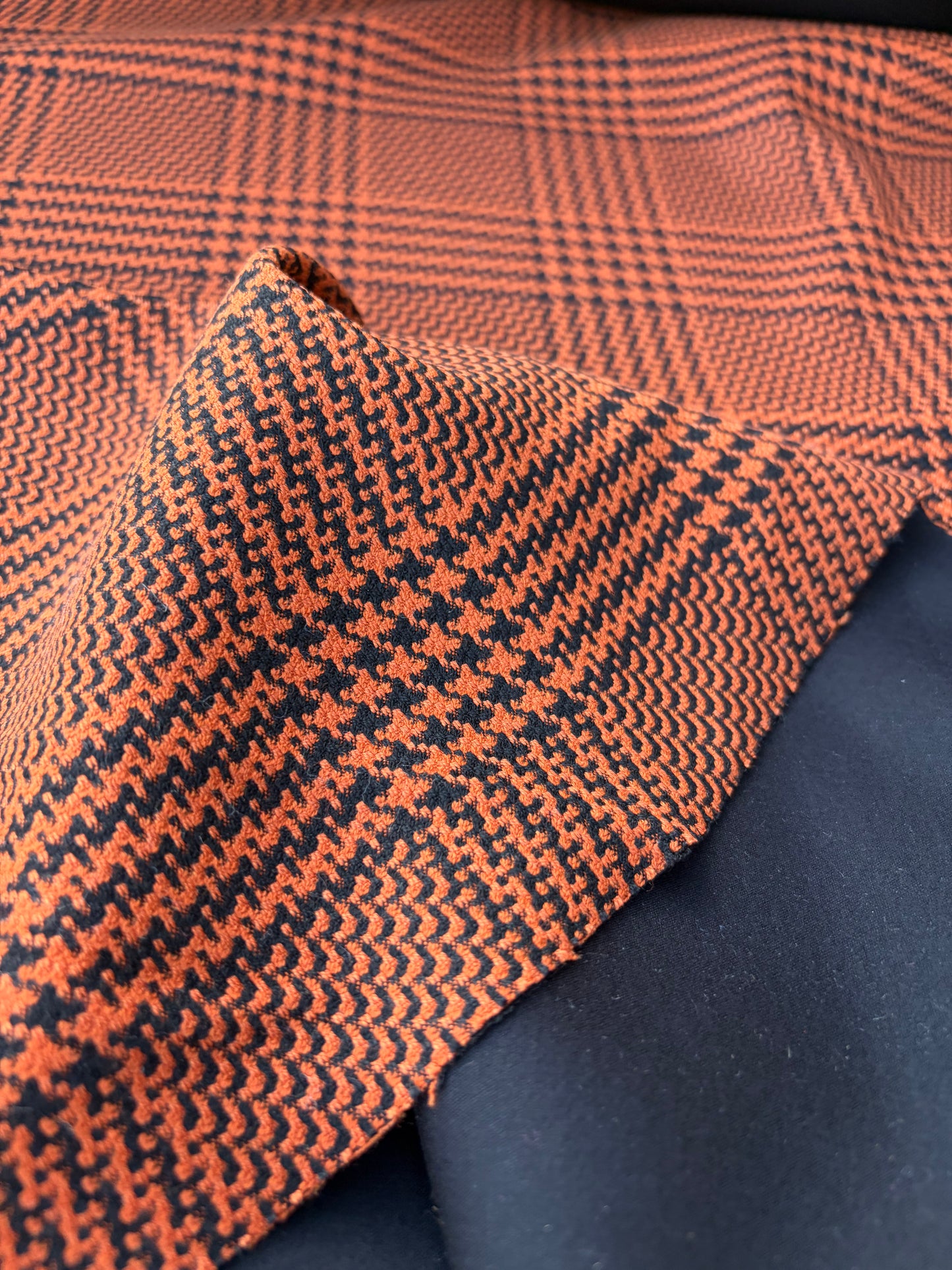 BART 009 orange/black wool check double face