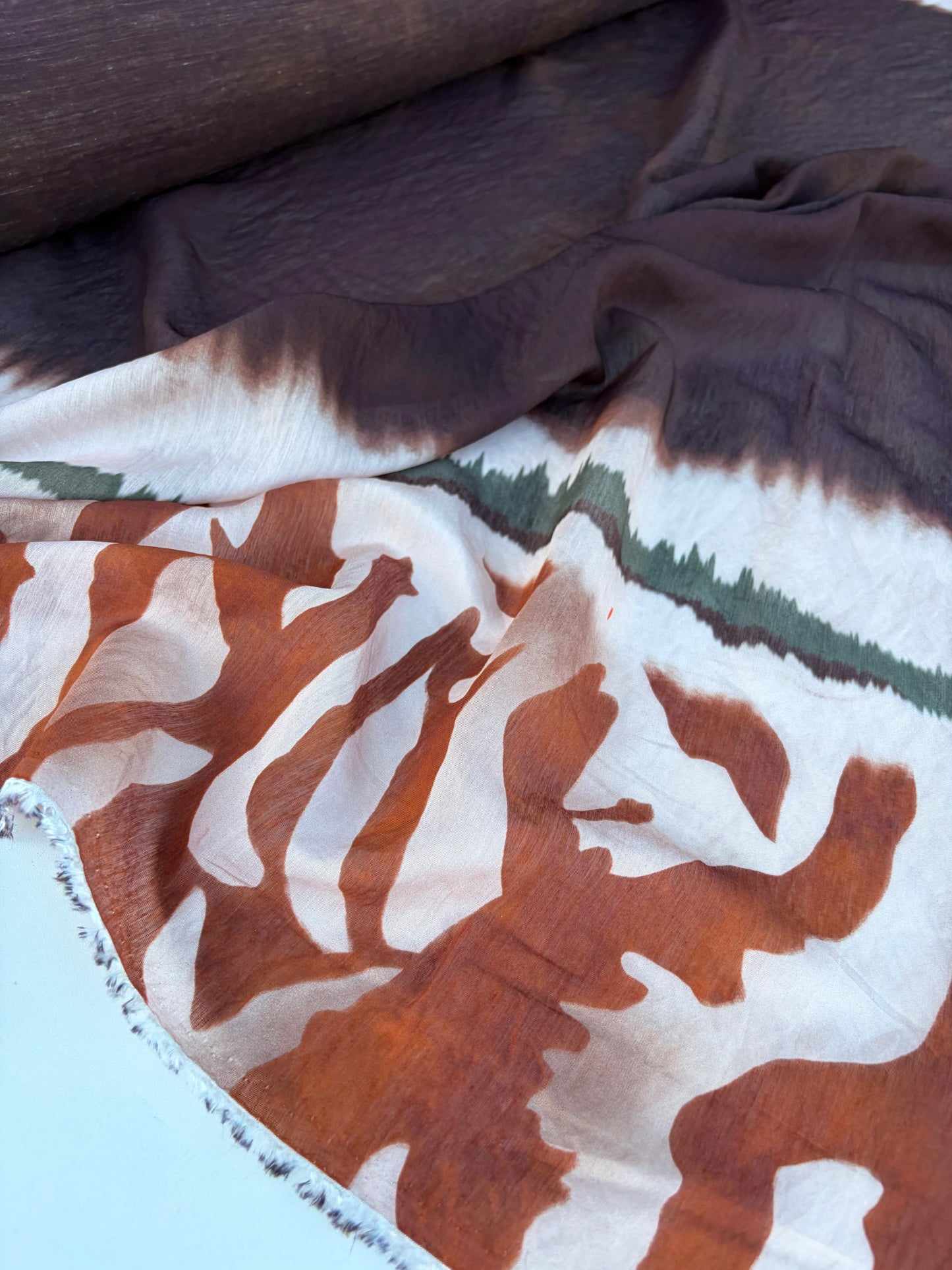 BART 010 animalier/tie dye double border print viscose voile
