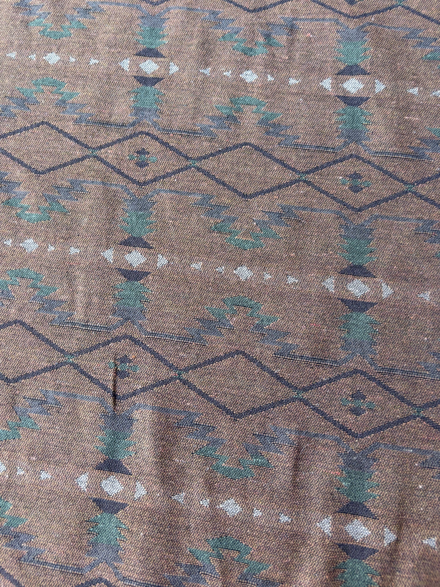 BART 012 brown/bronze ethnical wool jacquard