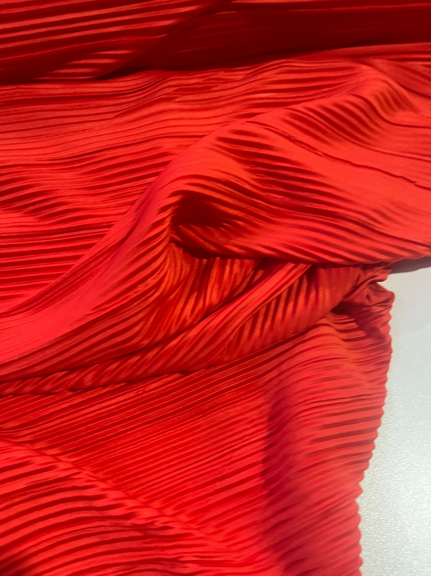LOTTI 014 pleated satin red