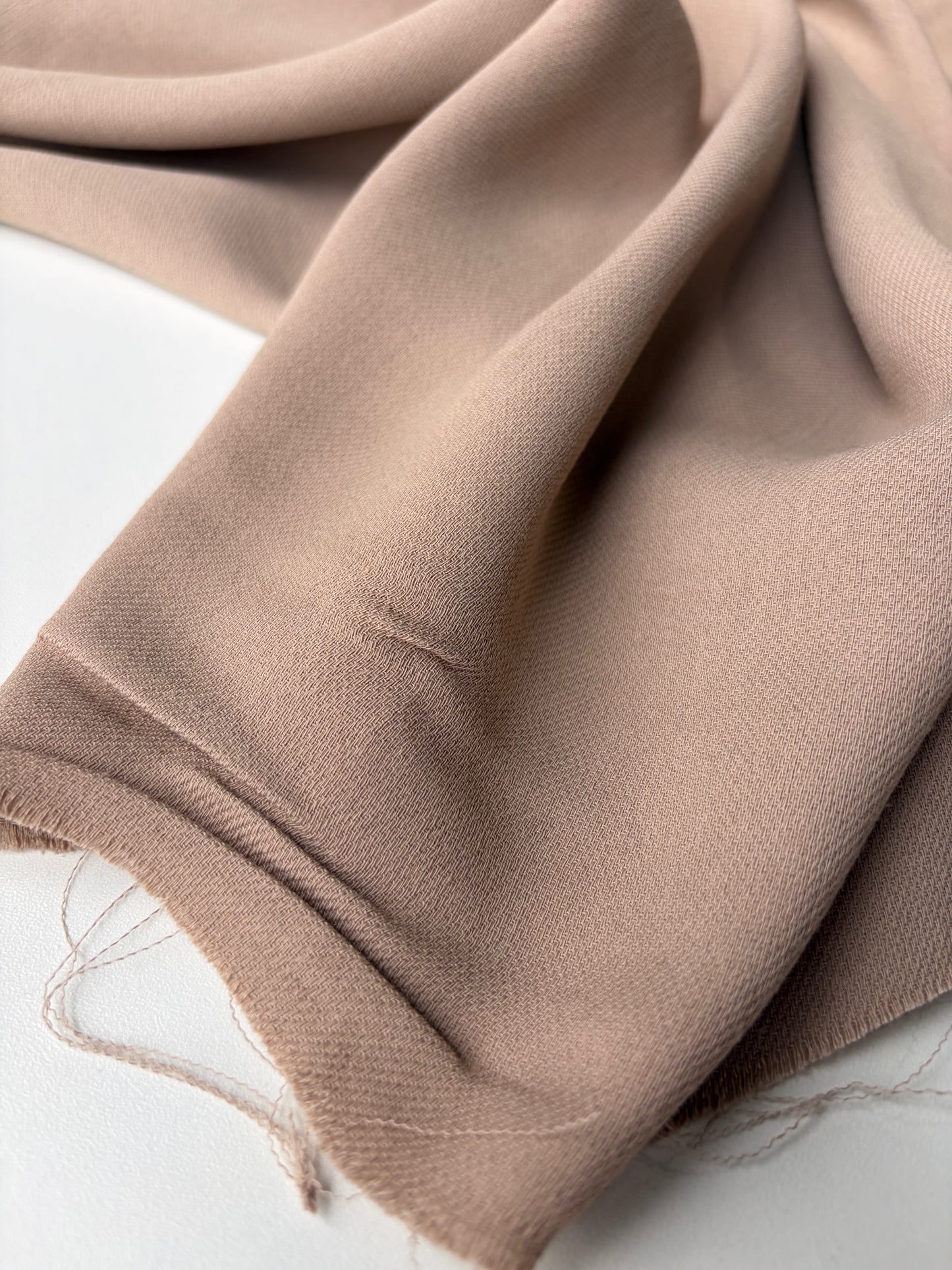 LORO 214 sand coloured viscose wool gaze Loro Piana