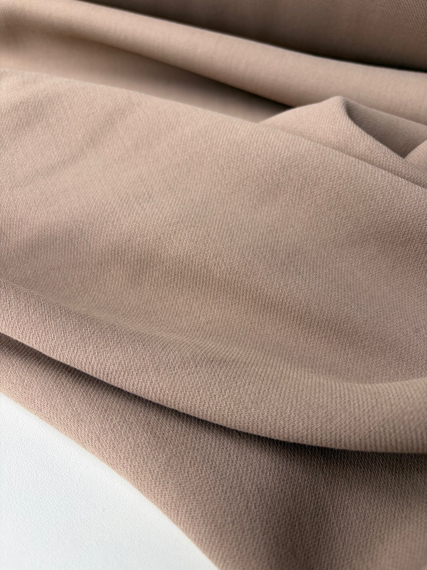 LORO 214 sand coloured viscose wool gaze Loro Piana