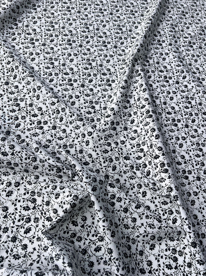 LULU 011 Cotton Poplin Floral Print Black&White
