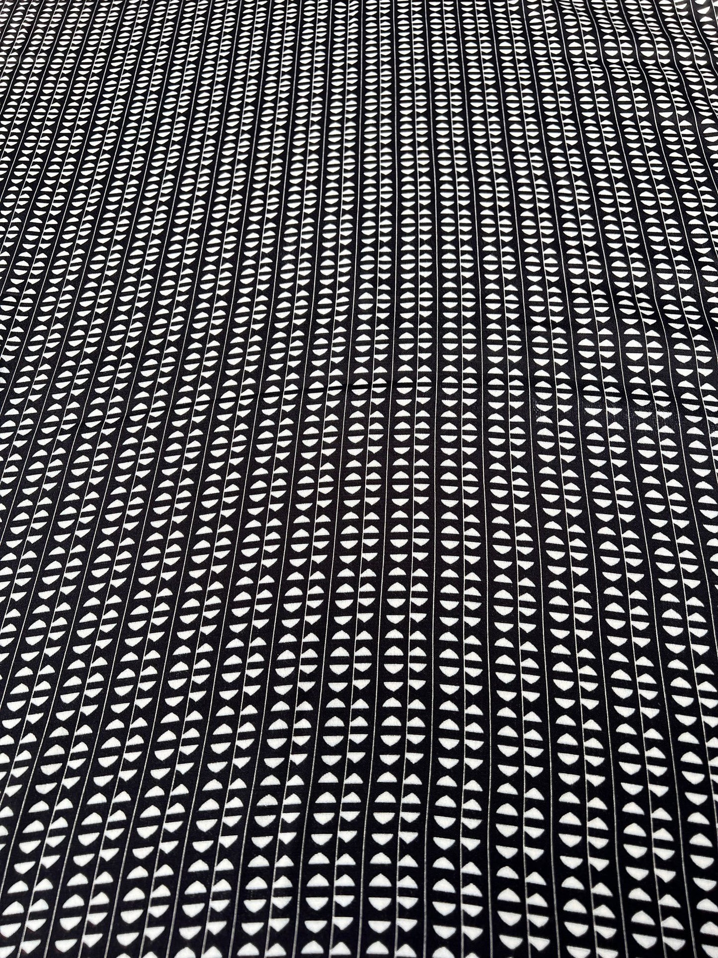 LULU 015 Viscose Twill Geo Half Moon Print