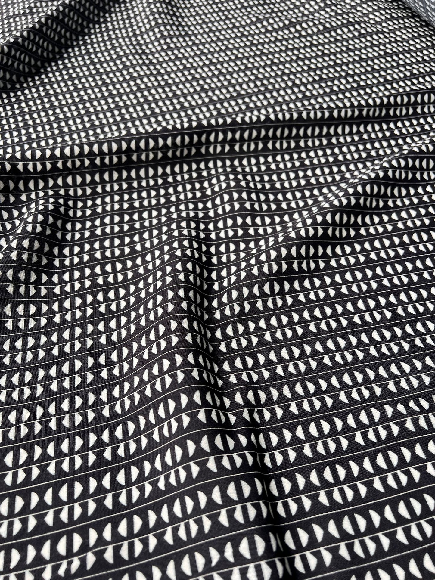 LULU 015 Viscose Twill Geo Half Moon Print