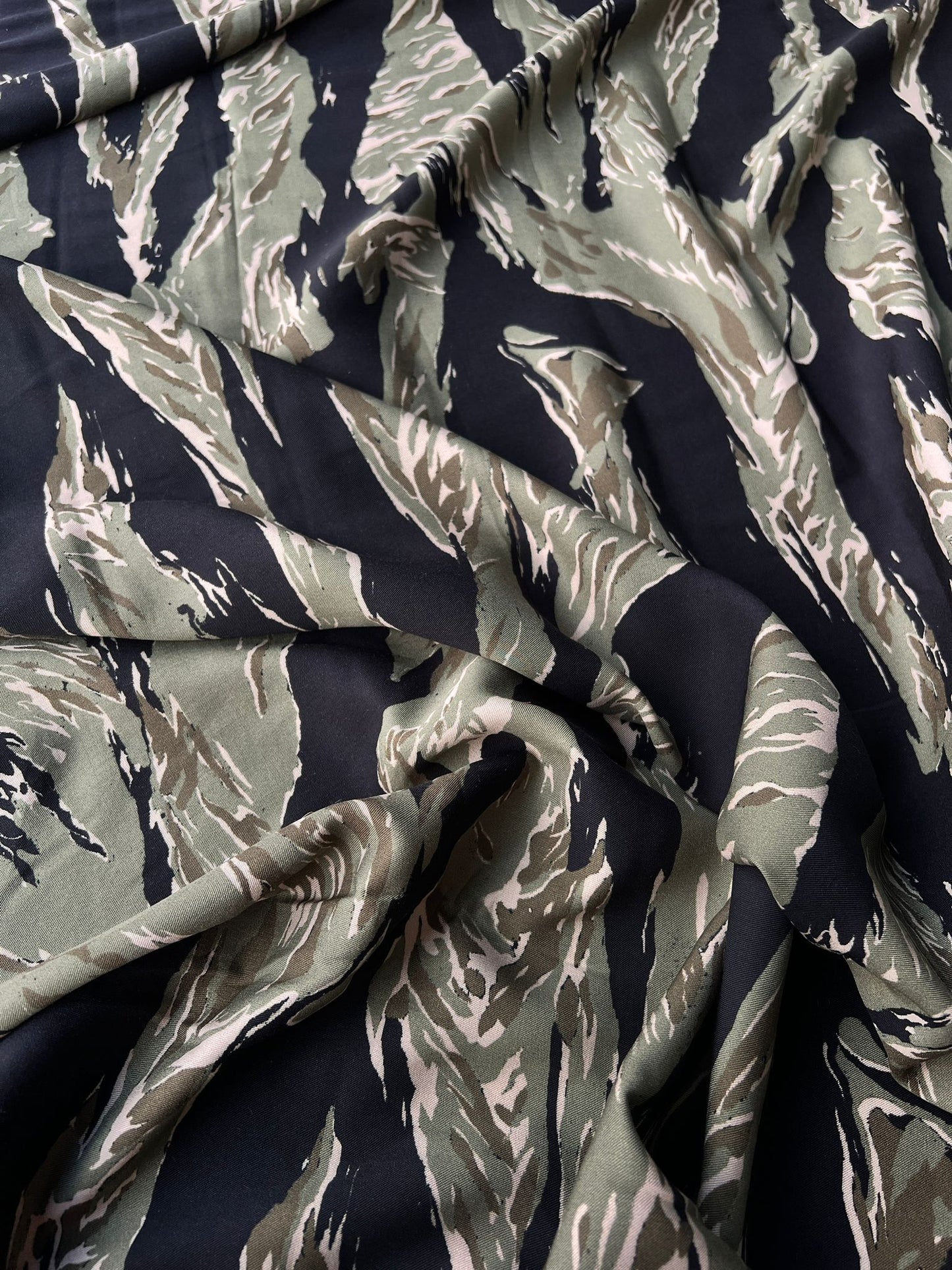 LULU 014 Viscose Animal Pattern Camouflage Khaky