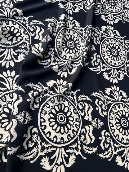 LULU 019 Viscose Medallion Print