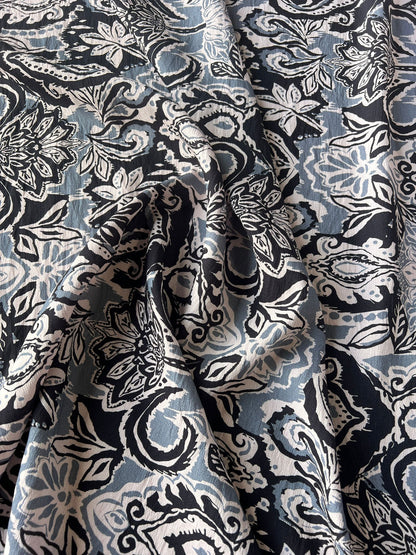 LULU 018 Viscose Abstract Medallion Print