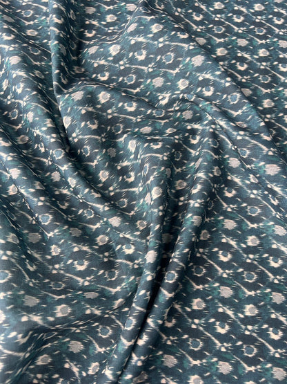 LULU 023 Cotton Voile Tie dye Ikat Print