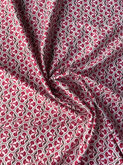 LULU 027 Cotton Stretch Poplin Medallion Print