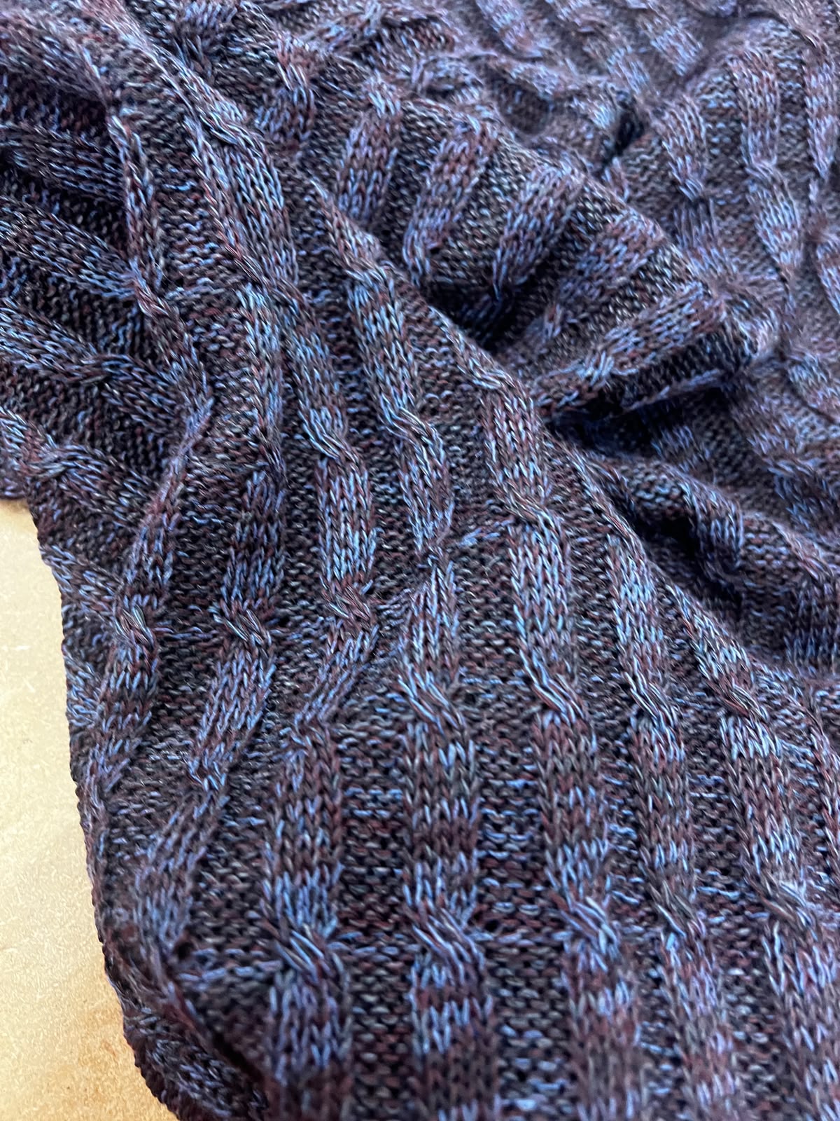 DARIA 041 Indigo & Deep plum melange knitted cable 100% wool