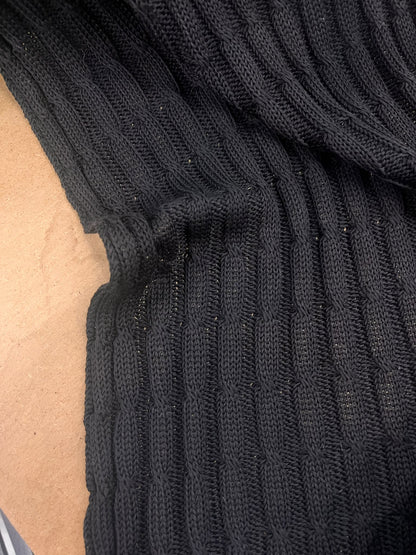 DARIA 044 deep black knitted cable 100% wool